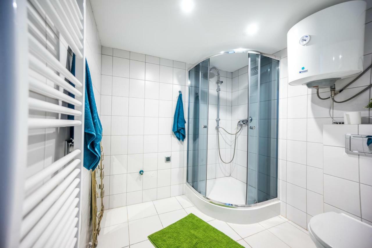 Apartament Studio Conrad Kraków Zewnętrze zdjęcie