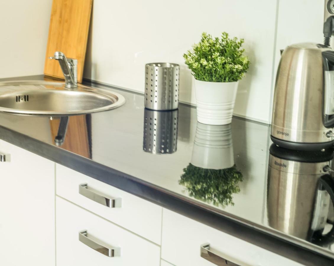 Apartament Studio Conrad Kraków Zewnętrze zdjęcie